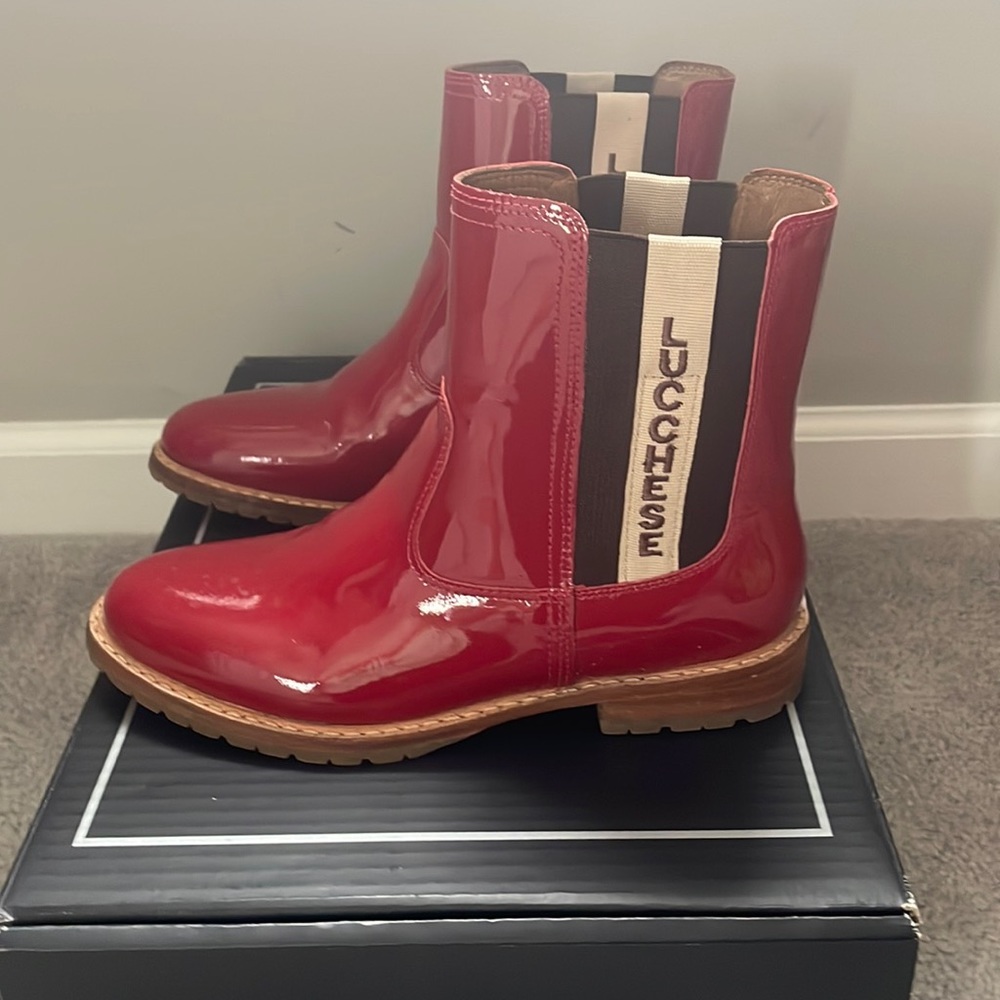 Brand new lucchese rain boots